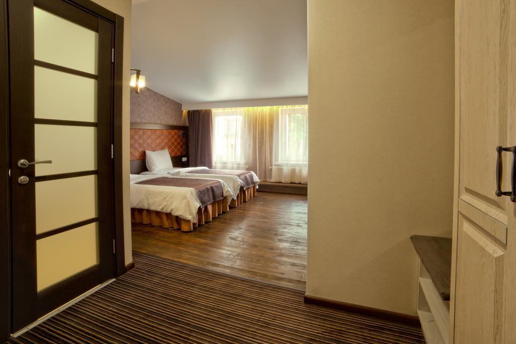 Apart Hotel Kvartira 1 Odessa Exterior foto